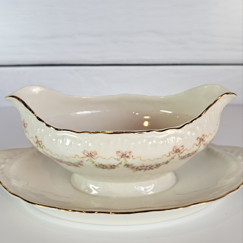Theodore Haviland New York LOUISE Gravy Boat w/Plate Porcelain China Made in USA - Picture 4 of 4